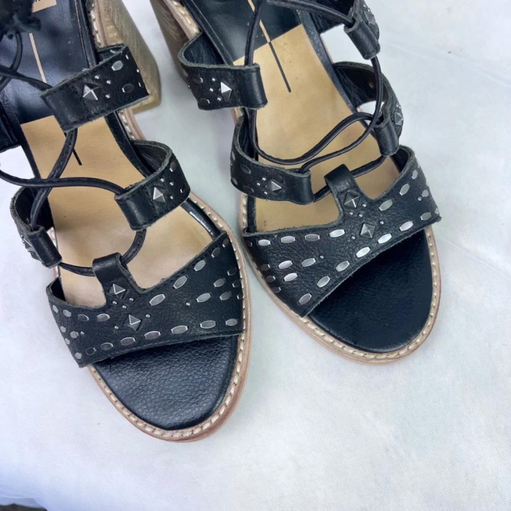 •|•DOLCE VITA•| Black Leather Studded Gladiator Sandals Size 9 w/ 4" Heel - Picture 5 of 16